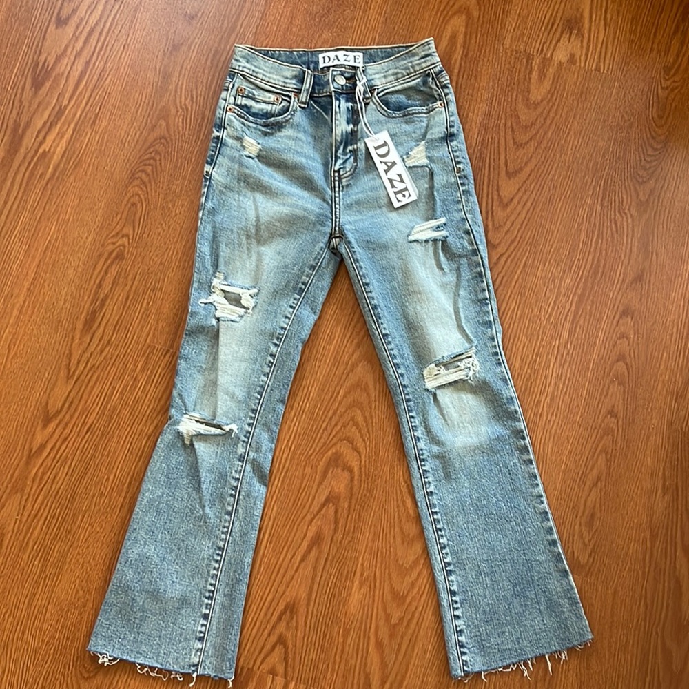 Daze Denim crop flare size 24 NWT